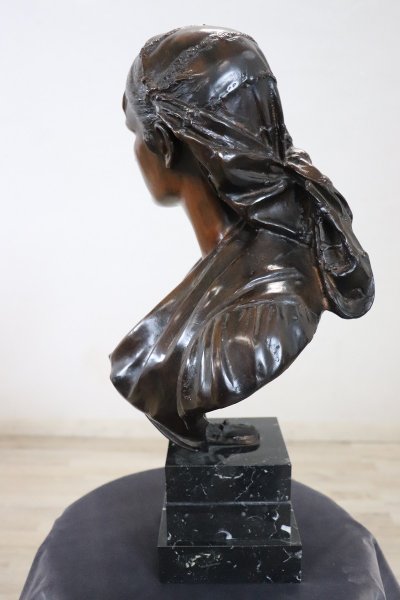 Buste De Jeune Femme, Sculpture Bronze