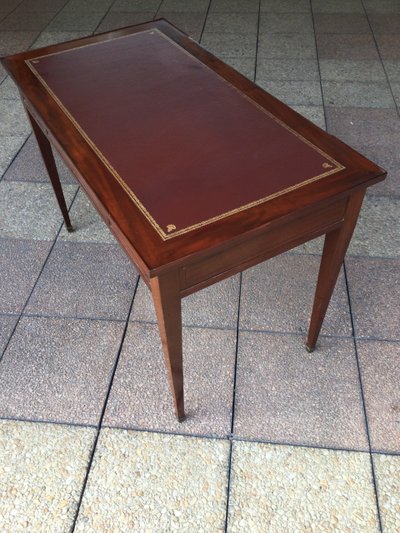 Mahogany flat desk