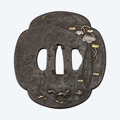 TSUBA en Mokko Gata au motif de l’écureuil ​​​​​​​JAPON – Période Edo (1606 – 1868)