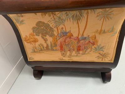 Empire style bench seat in mahogany and veneer 19th century