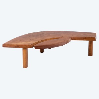 Pierre Chapo. Table basse modèle « T22 » en orme. Années 1980 LS64004159K