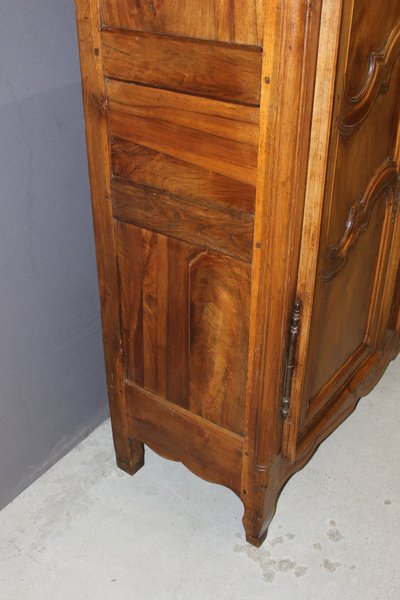 Armoire Bressane En Noyer Datée 1888