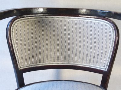 Poltrona N°715 di Gustave Siegel per KOHN, 1905. Backhausen, no Thonet