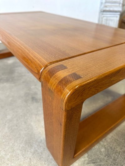 Table basse en orme massif MICHEL MILLERET 1980s