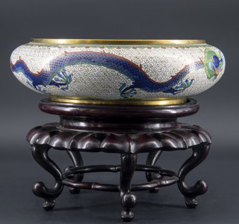 Chinese Cloisonne Cup, Late 19th Century