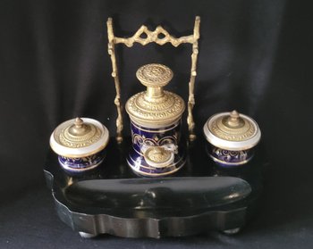 Nice inkwell Napoleon 3, gilt bronze porcelain in the taste of Sevre