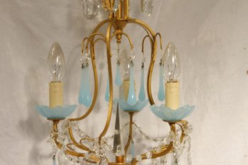 Lampadario Con Pampilles Blu In Vetro E Opalino, XX Secolo