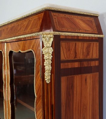 Petite Vitrine en Bois Précieux dans le goût Louis XIV, époque Napoléon III – 1850 