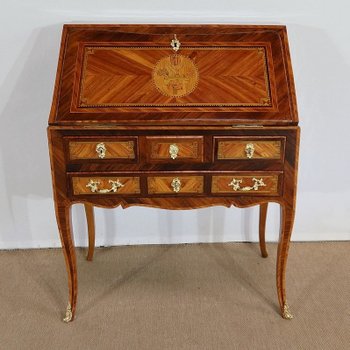  Middle slope desk in precious wood, Louis XV period - XVIIIth century