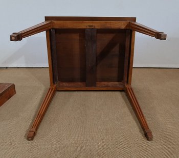 Small solid cherry wood table, Louis XVI style - 1st part of the XIXth century