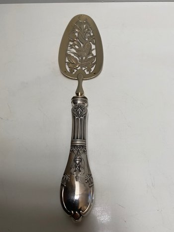 Solid silver fish shovel by BOULENGER