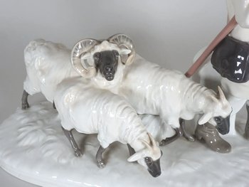 Meissen porcelain group a shepherd accompanied by his flock of sheep Model Y155 by Otto Pilz