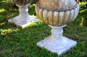 Pair of Medici Marble Vases, 19th Century