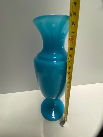 VASE DE SÈVRES EN OPALINE…