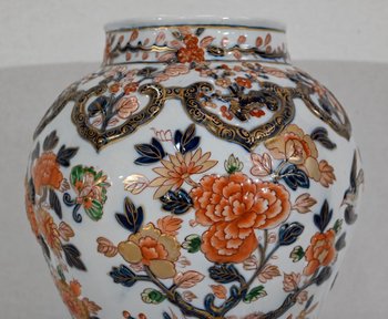 Wichtige Vase mit Imari-Dekor, signiert H. Gibot - 1943