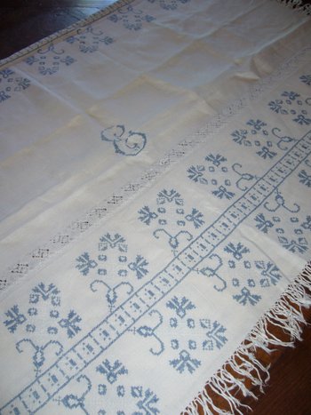 Embroidered linen and lace tablecloth, EA monogram circa 1900