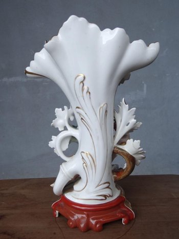 Seltene Porzellanvase aus Paris im Baby 1880