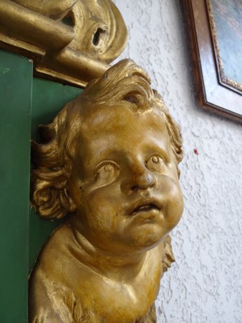 Altar aus dem 18. Jahrhundert Holz lackiert Gold Barock