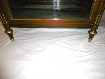 Louis XVI period display case with curved sides