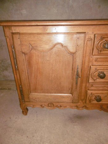 Louis XV Lorraine sideboard