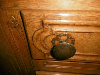 Louis XV Lorraine sideboard