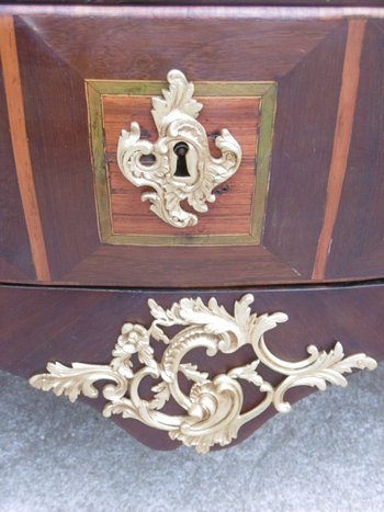 Chest of drawers Louis XV period 18th century