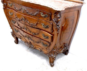 Commode Coiffeuse Baroque En Noyer De Style Louis XV  Fin XIXème Décor De Putti