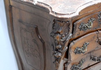 Commode Coiffeuse Baroque En Noyer De Style Louis XV  Fin XIXème Décor De Putti