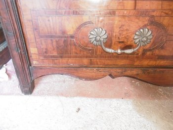 Louis XIV period chest of drawers