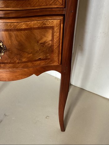 Louis XV Galbée chest of drawers