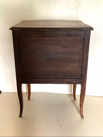 Louis XV Galbée chest of drawers