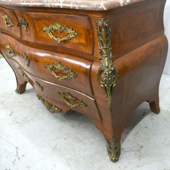 1900s Veneer Tomb Commode