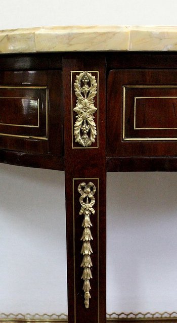 Long Console in Mahogany and Marble, Louis XVI / Directoire transition - 18th century