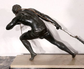 Importante scultura Spelter "The Fisherman", di J. De Roncourt, Art Deco - 1930