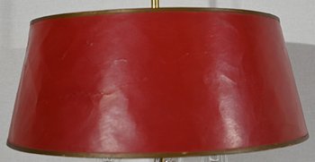 Lampe Bouillotte en Laiton à abat-jour Rouge, style Louis XVI – XXe