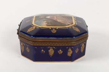 Coffret En Porcelaine Et Monture En Laiton, époque Napoléon III, Signé Marcy Limoges.