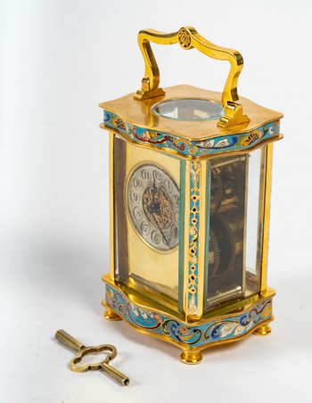 Small Travel Clock In Bronze And Cloisonné Enamel Late 19th Century