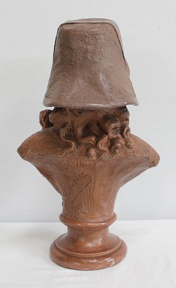 Grande busto di donna in terracotta, firmato A. Blanc - 1900