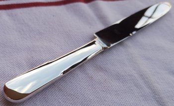 Coltello da tavola con manico in argento, stile "vieux paris" con marchio ODIOT