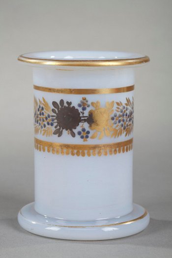 Service called "water glass" in opaline with Desvignes decoration, Charles X