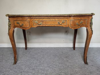 Desk in marquetry of wood Louis XV style period XIXeme