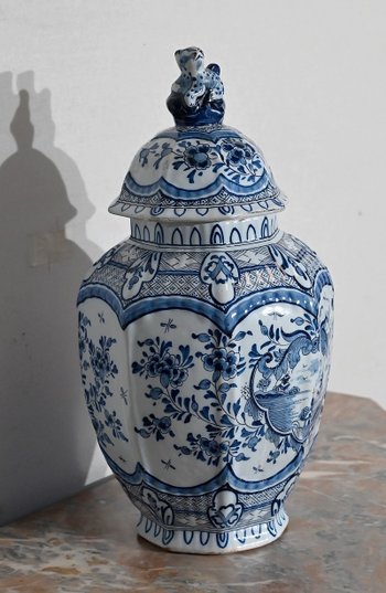 Vase aus Delfter Steingut - Anfang 20.