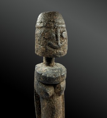 STATUETTE ANTHROPOMORPHE appelée Yapilu Dege - Culture Dogon, Mali - Première moitié du XXème siècle