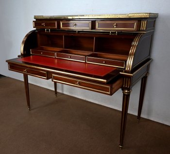 Important Mahogany Cylinder Desk, Louis XVI style, Napoleon III period - 2nd half of the 19th century