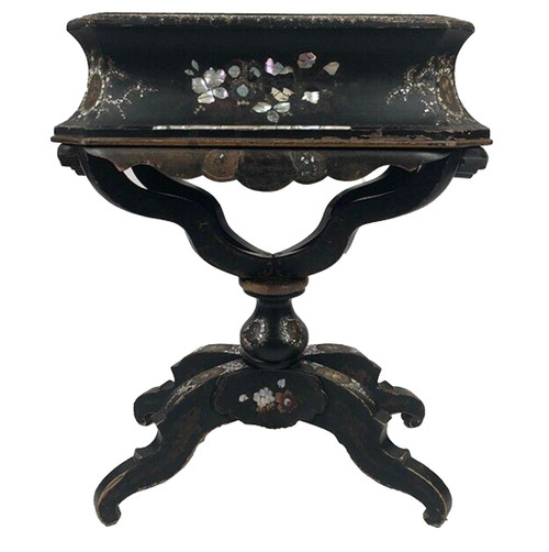 Planter in blackened wood decorated with flowers in medallions and mother of pearl, Napoleon III