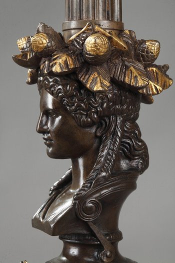 Grande coppia di candelieri in bronzo da restauro