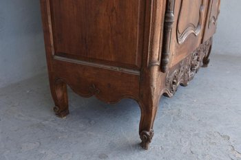             Nimoise Wardrobe Of Wedding Louis XV period XVIIIth In Walnut to Restore