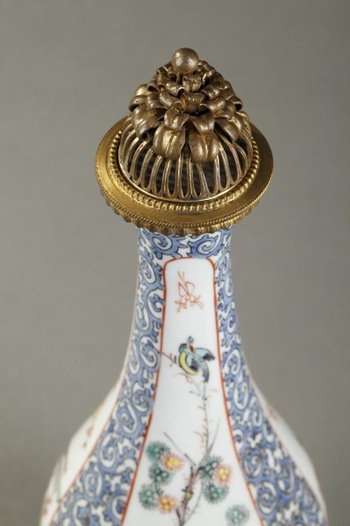 Old Perfume Bottle: Opium Vial In Porcelain And Enamel, Manufacture Samson