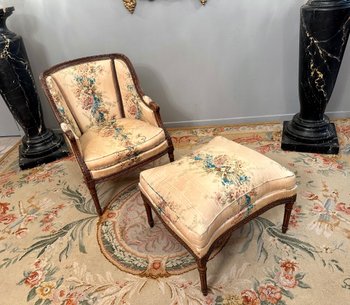 Broken Duchess of Louis XVI style 19th century