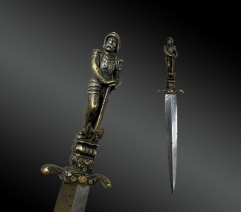 Romantic DAGUE, half round knight's handle - France - XIXth century